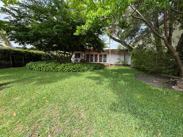 1122 SW 8th Terrace, Fort Lauderdale, FL 33315