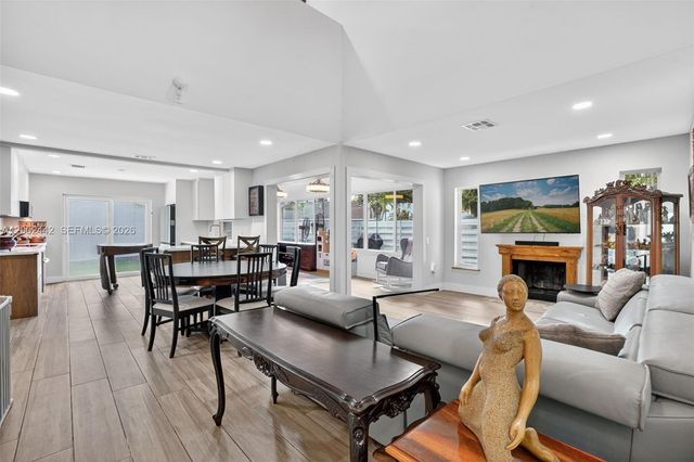 14914 SW 142nd Place, Miami, FL 33186