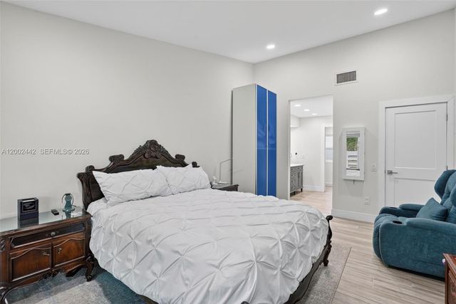 14914 SW 142nd Place, Miami, FL 33186
