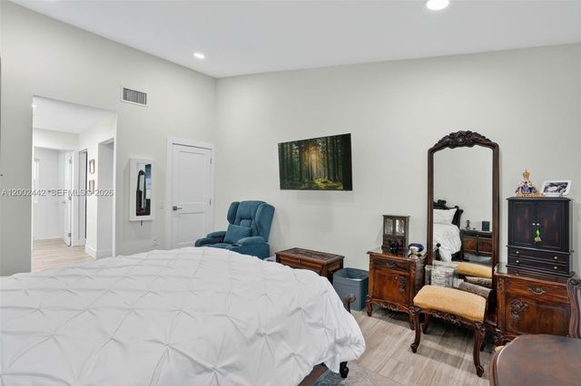 14914 SW 142nd Place, Miami, FL 33186