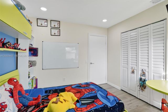 14914 SW 142nd Place, Miami, FL 33186