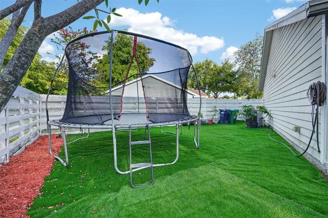 14914 SW 142nd Place, Miami, FL 33186