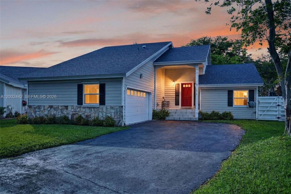 14914 SW 142nd Place, Miami, FL 33186
