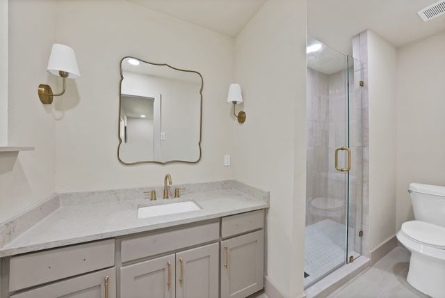 5704 Wessex Avenue, Fort Worth, TX 76133