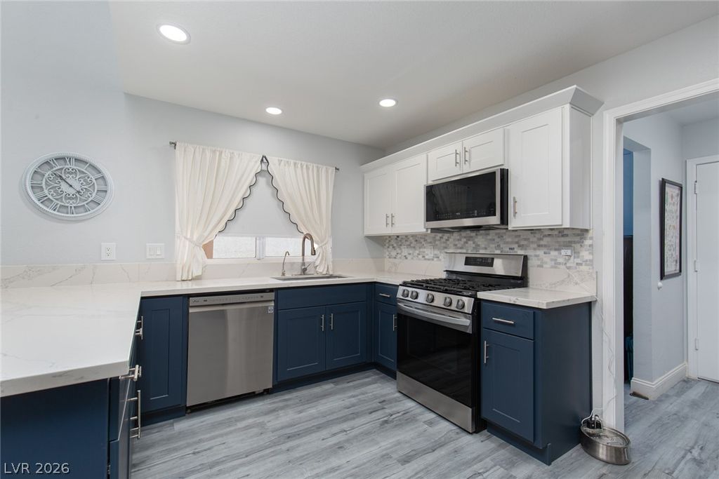 2408 Dove Valley Court, Las Vegas, NV 89134 — photo 2