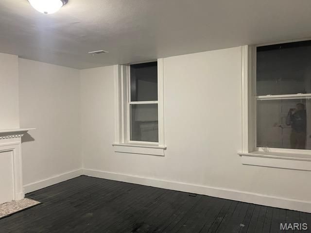 463 Walsh Street, St Louis, MO 63111