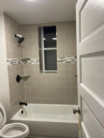 463 Walsh Street, St Louis, MO 63111