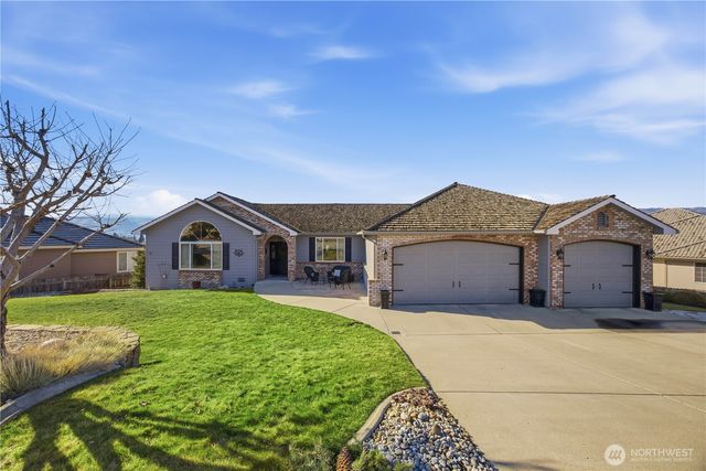 506 Stoneridge Drive, East Wenatchee, WA 98802