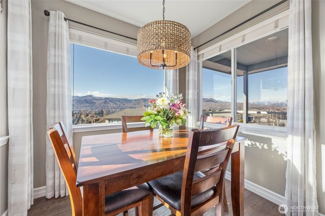 506 Stoneridge Drive, East Wenatchee, WA 98802