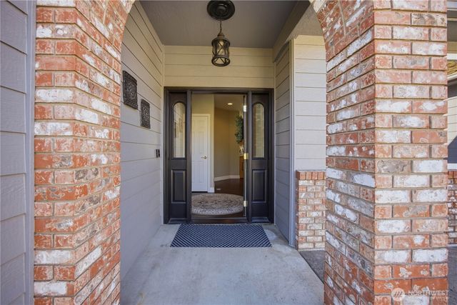 506 Stoneridge Drive, East Wenatchee, WA 98802