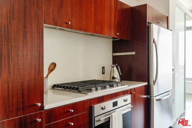 1155 S Grand Avenue 1103, Los Angeles, CA 90015