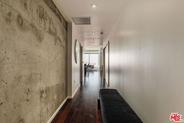 1155 S Grand Avenue 1103, Los Angeles, CA 90015