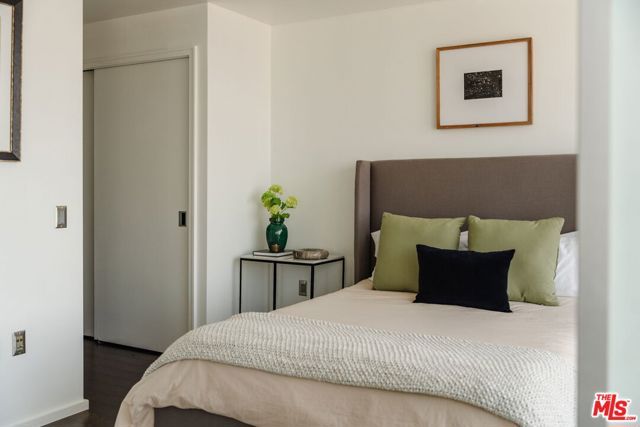 1155 S Grand Avenue 1103, Los Angeles, CA 90015