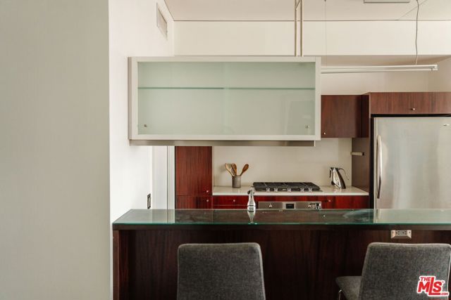 1155 S Grand Avenue 1103, Los Angeles, CA 90015