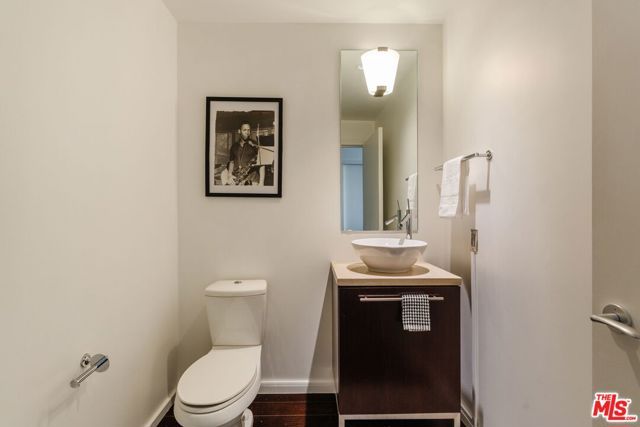 1155 S Grand Avenue 1103, Los Angeles, CA 90015