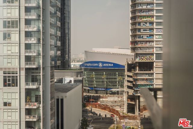 1155 S Grand Avenue 1103, Los Angeles, CA 90015