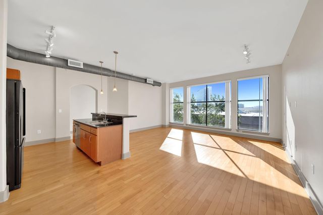 1901 Post Oak Boulevard 4105, Houston, TX 77056