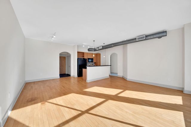 1901 Post Oak Boulevard 4105, Houston, TX 77056