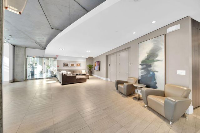 1901 Post Oak Boulevard 4105, Houston, TX 77056