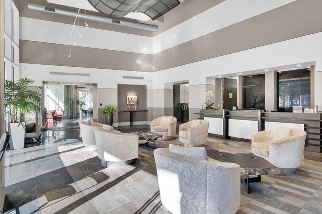 1901 Post Oak Boulevard 4105, Houston, TX 77056