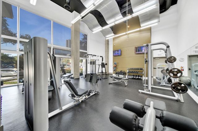 1901 Post Oak Boulevard 4105, Houston, TX 77056