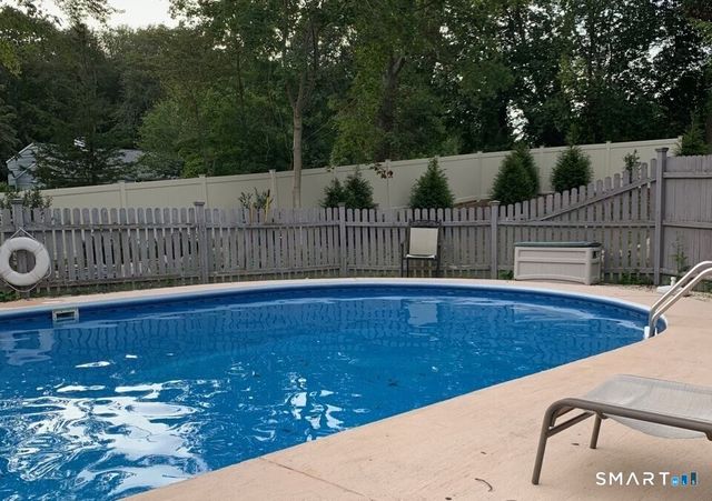 49 Heather Lane, Wilton, CT 06897