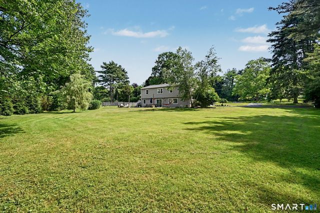 49 Heather Lane, Wilton, CT 06897