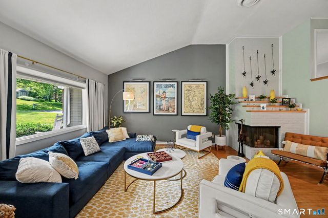 49 Heather Lane, Wilton, CT 06897