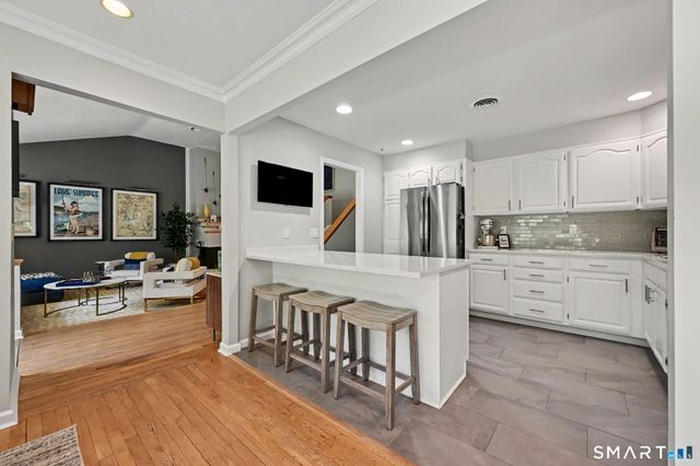 49 Heather Lane, Wilton, CT 06897