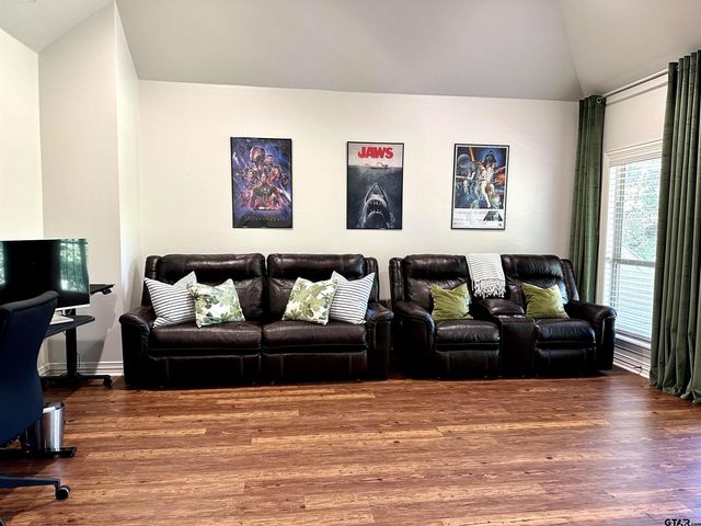 140 Red Oak CT, Bullard, TX 75757