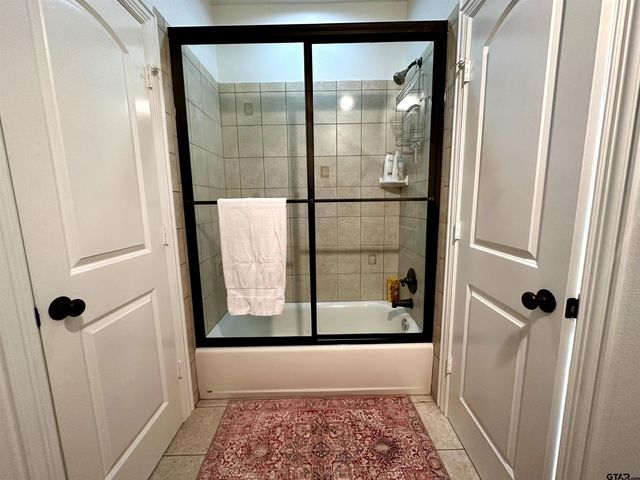 140 Red Oak CT, Bullard, TX 75757