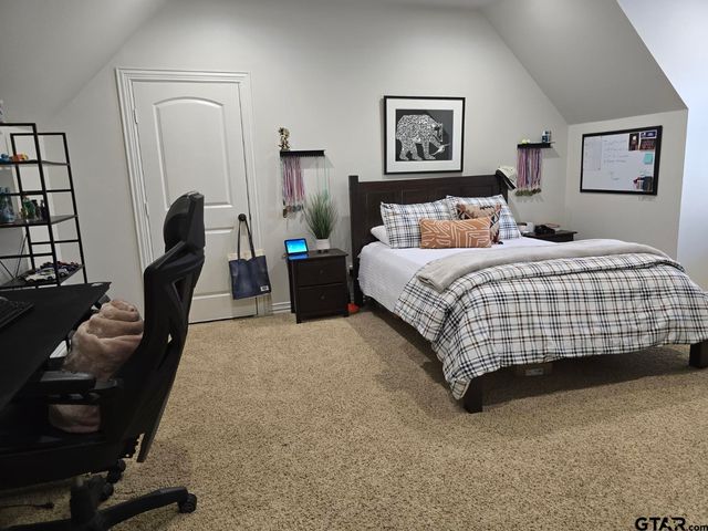 140 Red Oak CT, Bullard, TX 75757