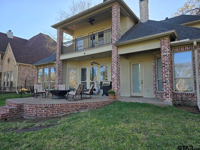140 Red Oak CT, Bullard, TX 75757