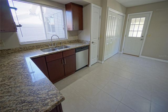 10411 BUTIA PLACE, Tampa, FL 33618