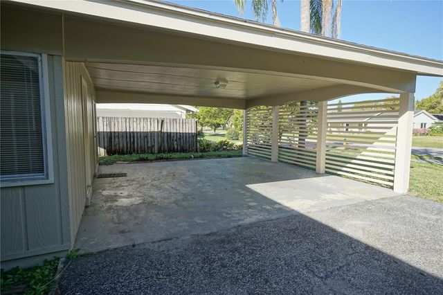 10411 BUTIA PLACE, Tampa, FL 33618