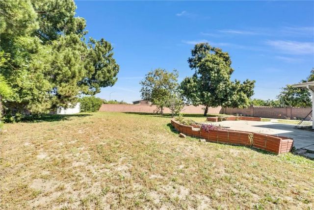 2551 W Rome, Anaheim, CA 92804