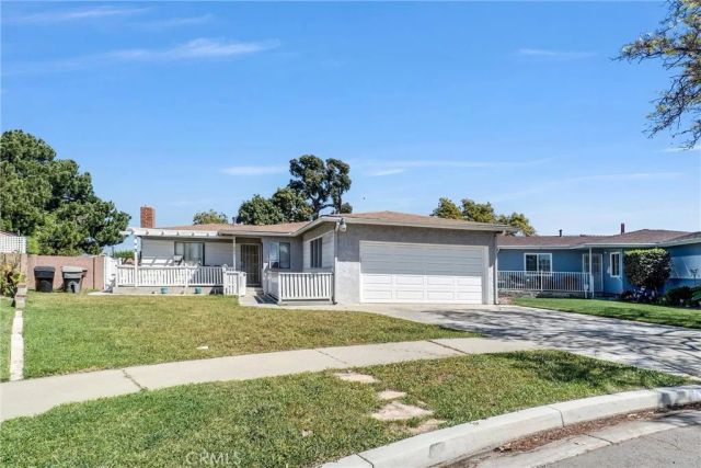 2551 W Rome, Anaheim, CA 92804