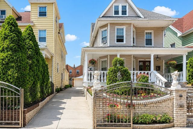 466 E 28TH Street, New York City, NY 11226