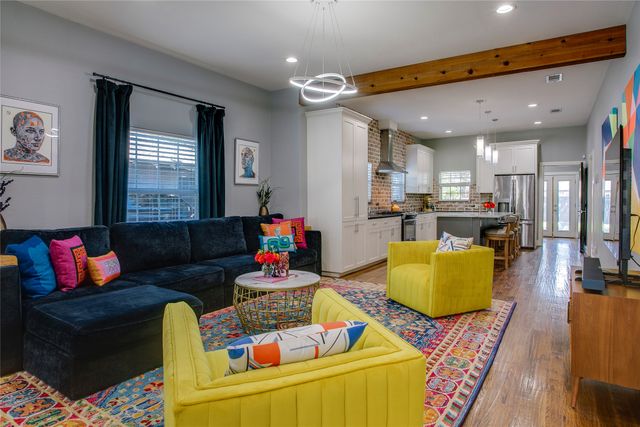 322 S Brighton Avenue, Dallas, TX 75208