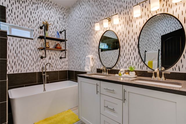 322 S Brighton Avenue, Dallas, TX 75208