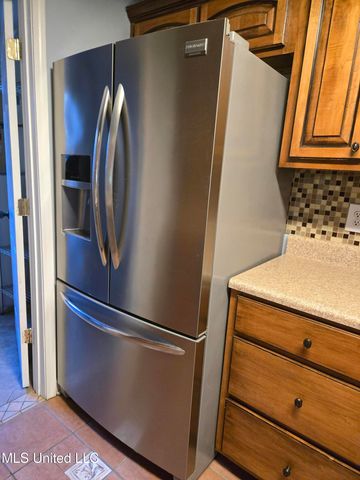 2717 Honduras Drive, Gautier, MS 39553