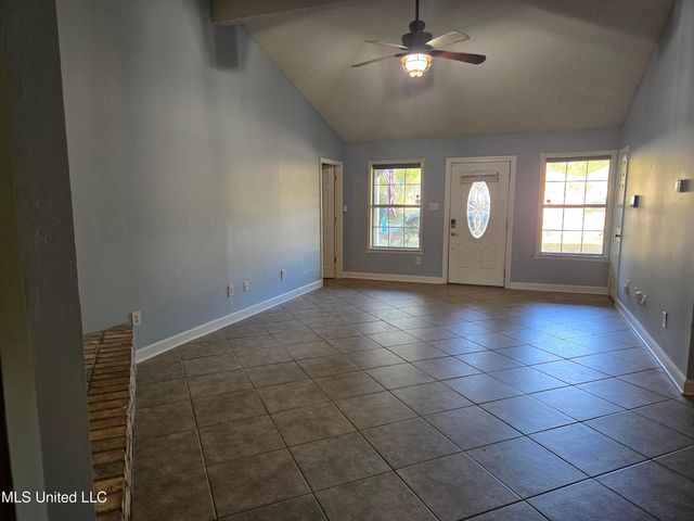 2717 Honduras Drive, Gautier, MS 39553