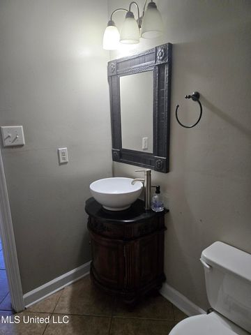 2717 Honduras Drive, Gautier, MS 39553