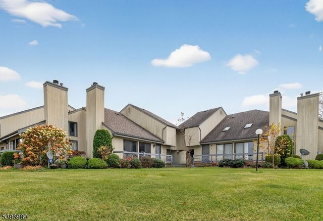 29 Spencer St, Franklin Twp., NJ 08873