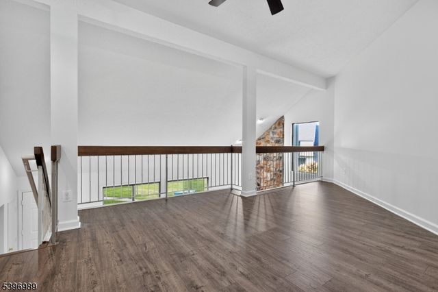 29 Spencer St, Franklin Twp., NJ 08873