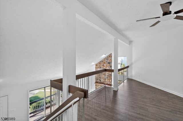 29 Spencer St, Franklin Twp., NJ 08873