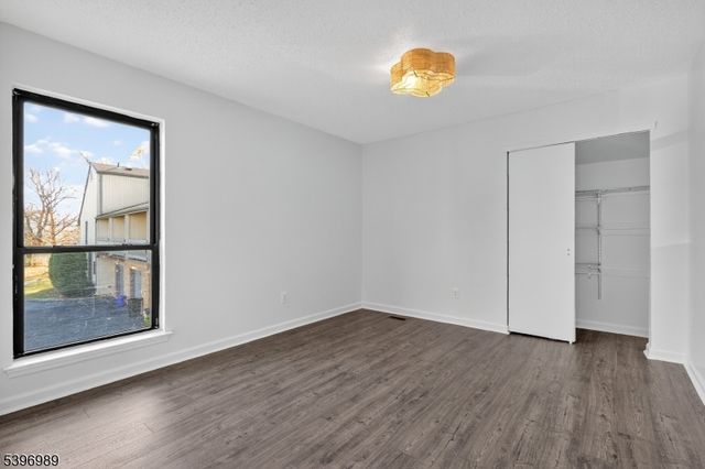 29 Spencer St, Franklin Twp., NJ 08873