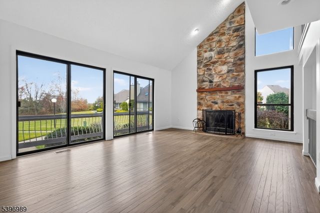 29 Spencer St, Franklin Twp., NJ 08873