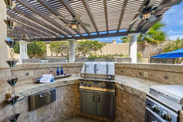 81658 Ricochet Way, La Quinta, CA 92253