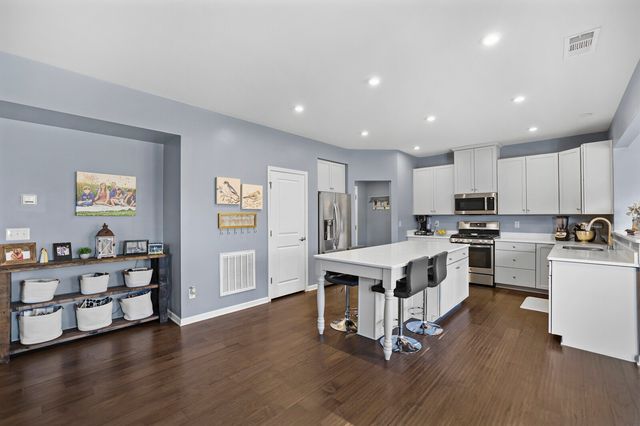 548 Goodman Dr, Gallatin, TN 37066